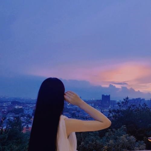 清风你不走的头像-鱼见海资源网-免费PHP网站源码模板,插件软件网创AI智能体资源分享平台！